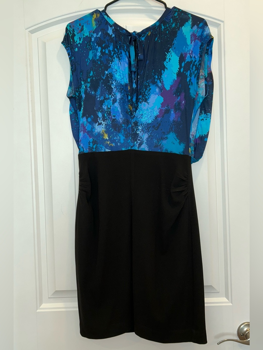 Trina Turk Blue & Black Abstract Midi Dress